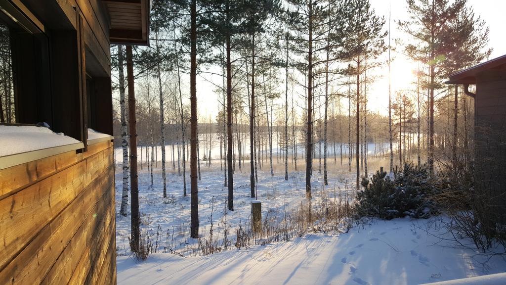 Kuoreksenniemi Villas & Lakehouse プーマラ エクステリア 写真